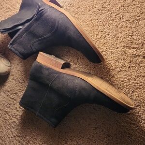 Franco Sarto suede ankle boots